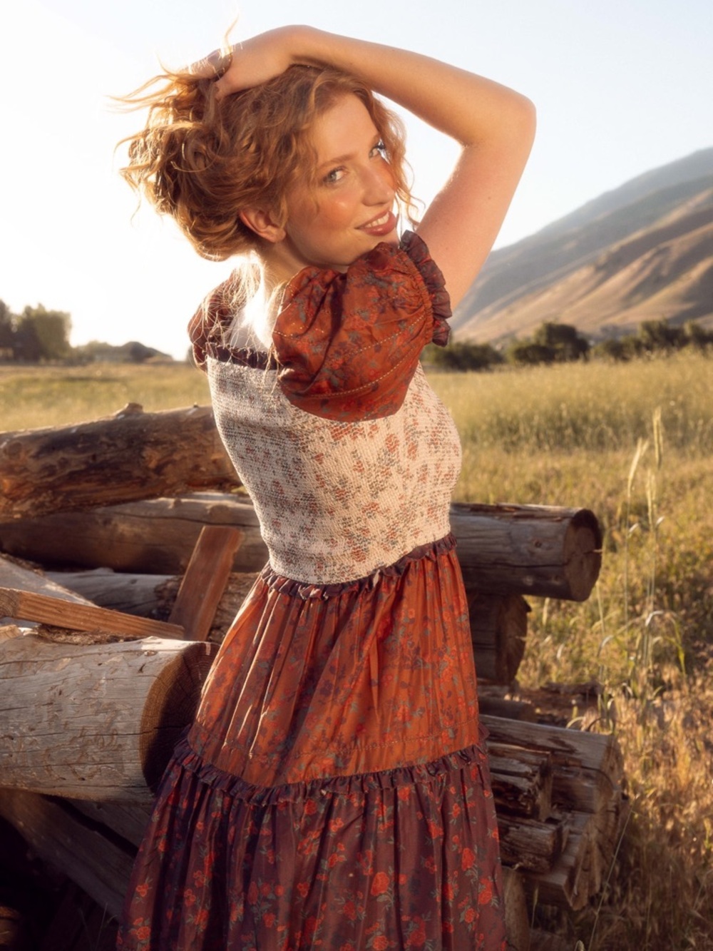 Ivy City Emily Dress in Fall Floral - Picture 5 of 7